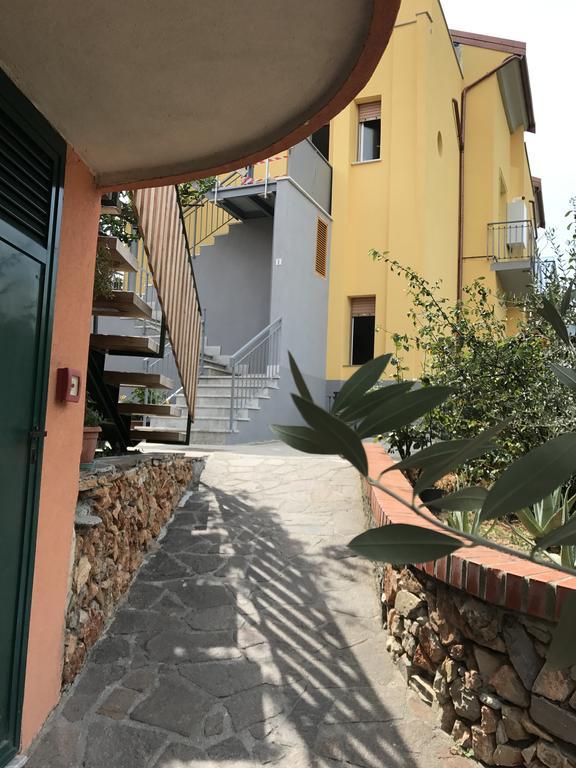 Appartamento Alessandra Finale Ligure Exterior foto